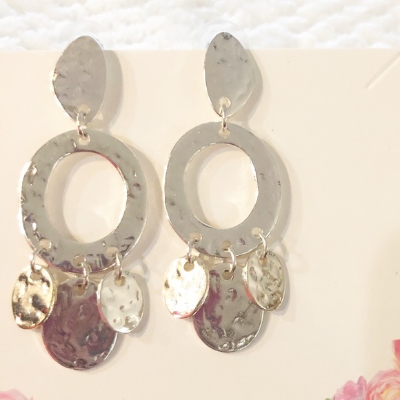 Silver tone Geometric Hammered Dangle Earrings - Picture 2 of 3